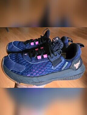 Sz 4Y Big Kids UNDER ARMOUR PROJECT ROCK BSL Midnight Flare/Orange
